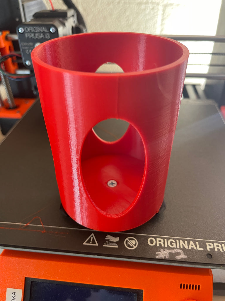 Locking Cup holders for use with the Milwaukee Tools Packout